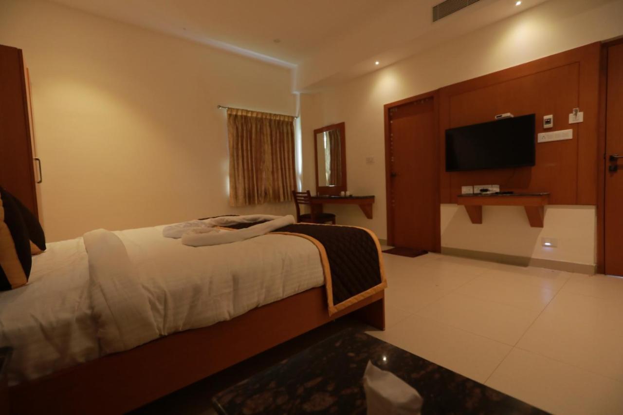 Hotel Ashok Palace Karūr 외부 사진