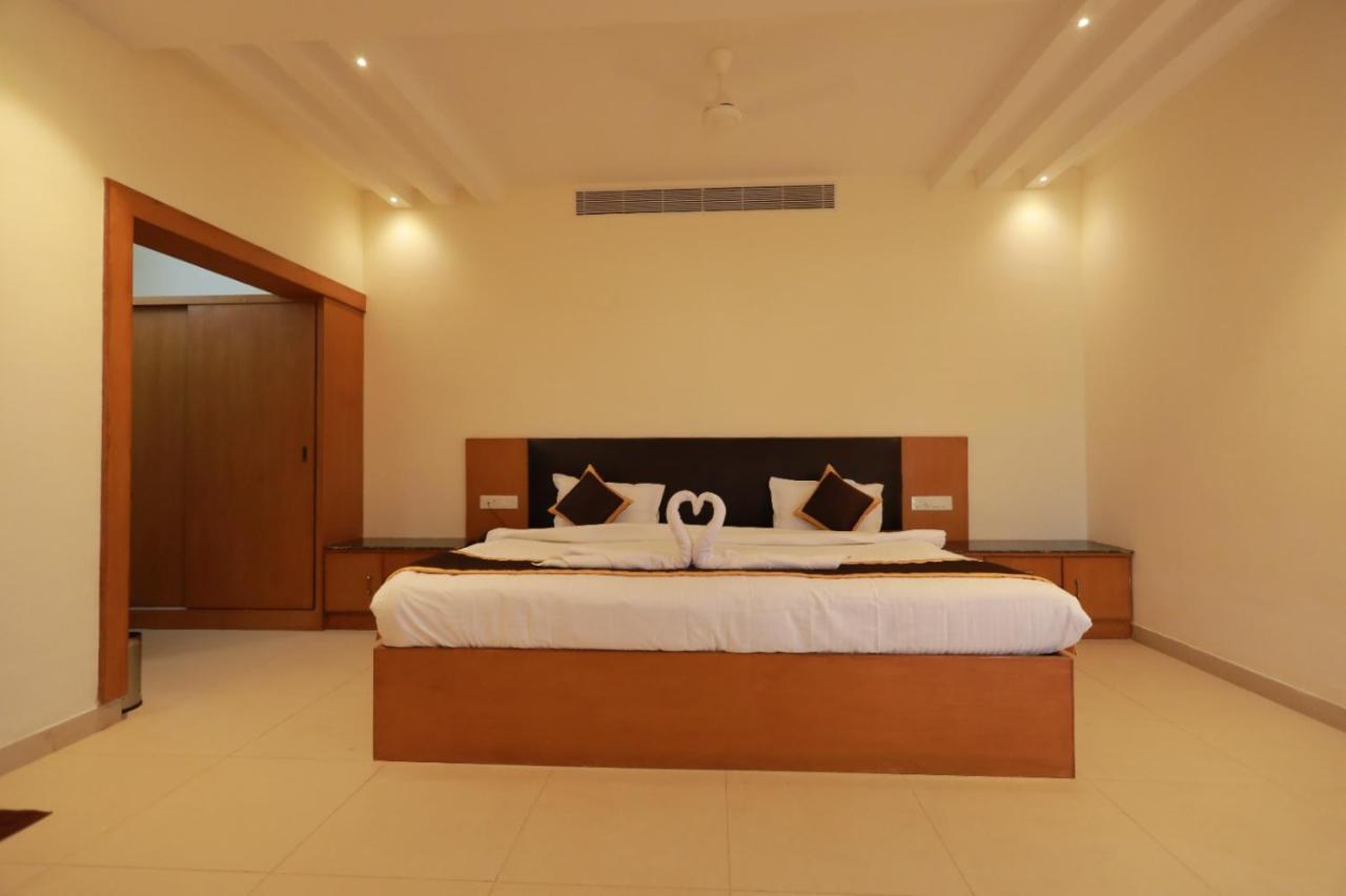 Hotel Ashok Palace Karūr 외부 사진