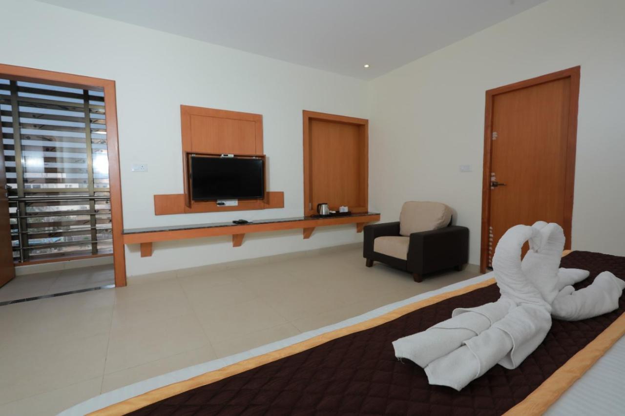 Hotel Ashok Palace Karūr 외부 사진
