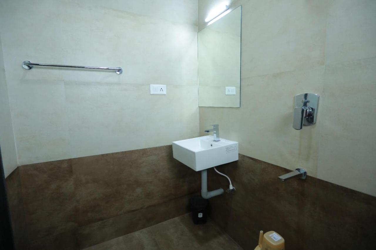 Hotel Ashok Palace Karūr 외부 사진