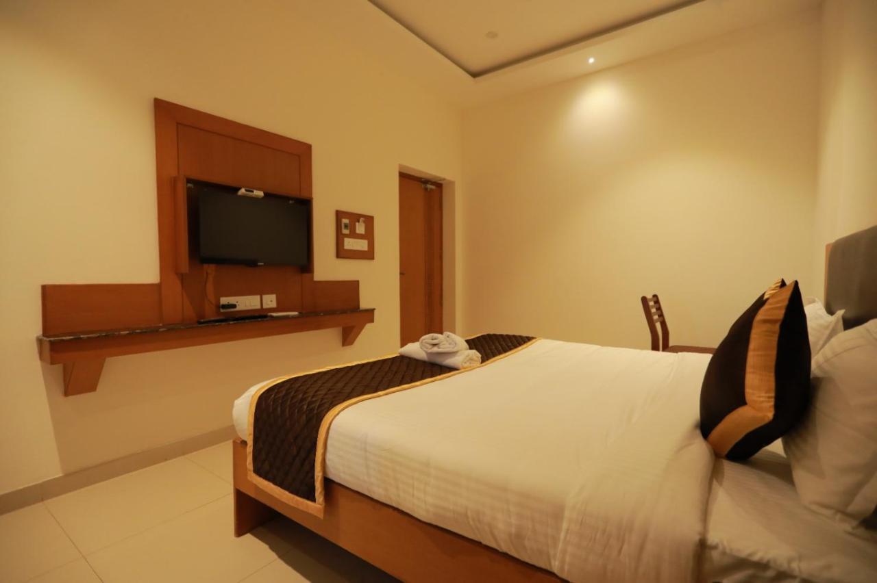 Hotel Ashok Palace Karūr 외부 사진